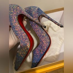 SOLD 🎶 Christian louboutin glitter dragonfly heels